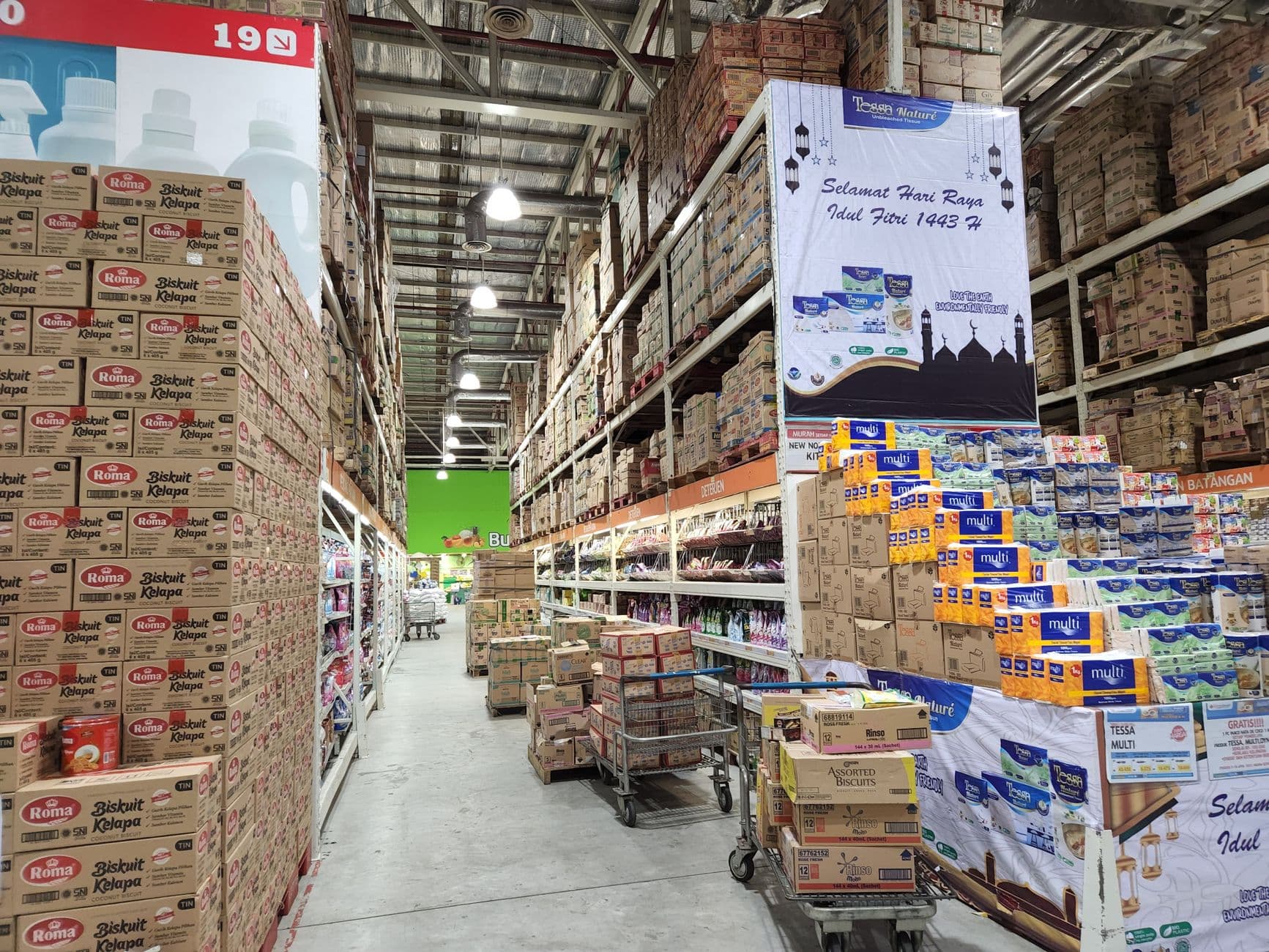 Cash & Carry Candy Wholesale